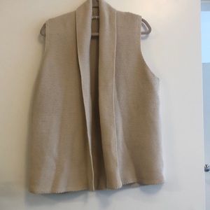 Gap 100% cotton knit vest, size L